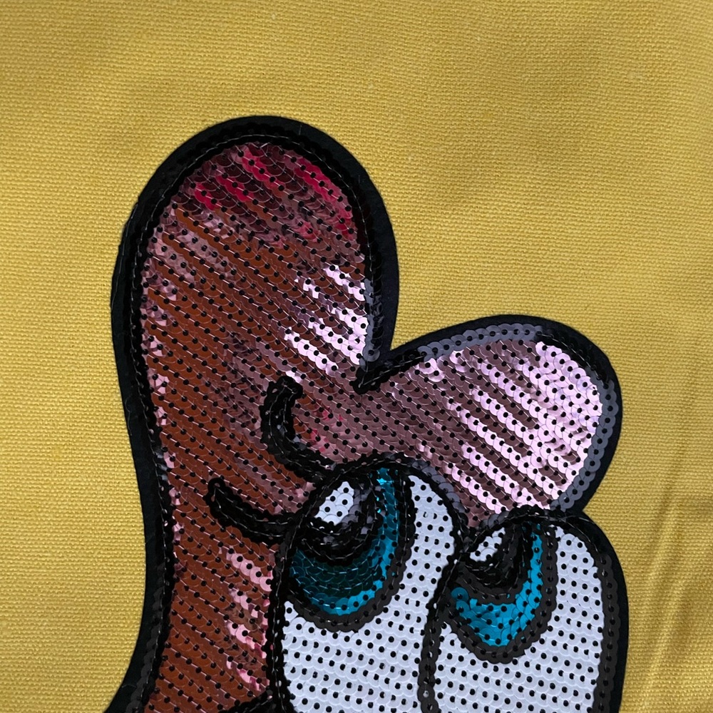Parodie Kawaii heart sequin tote